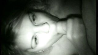 Blonde Milf nachts gebumst