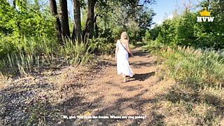 A stranger fucked and lowered into a hot wife vika