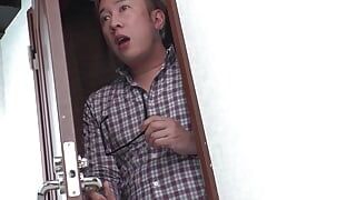 ASIAN JAPANESE PORN SEXY MAID SUCKS TWO HUGE COCKS BEFORE