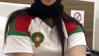 I masturbate to extreme orgasm