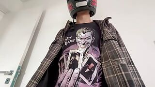 I called a delivery man I was alone very horny